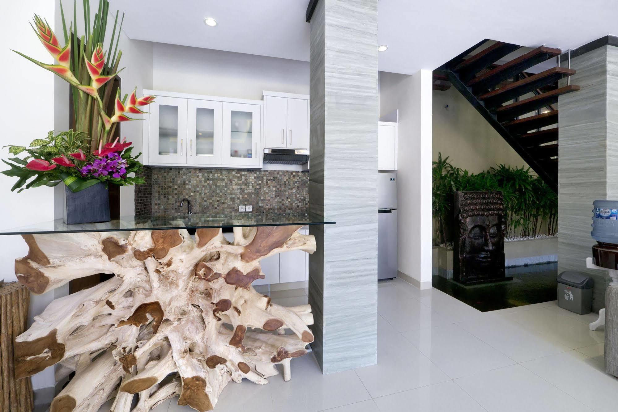 The Kumpi Villas Seminyak Dış mekan fotoğraf